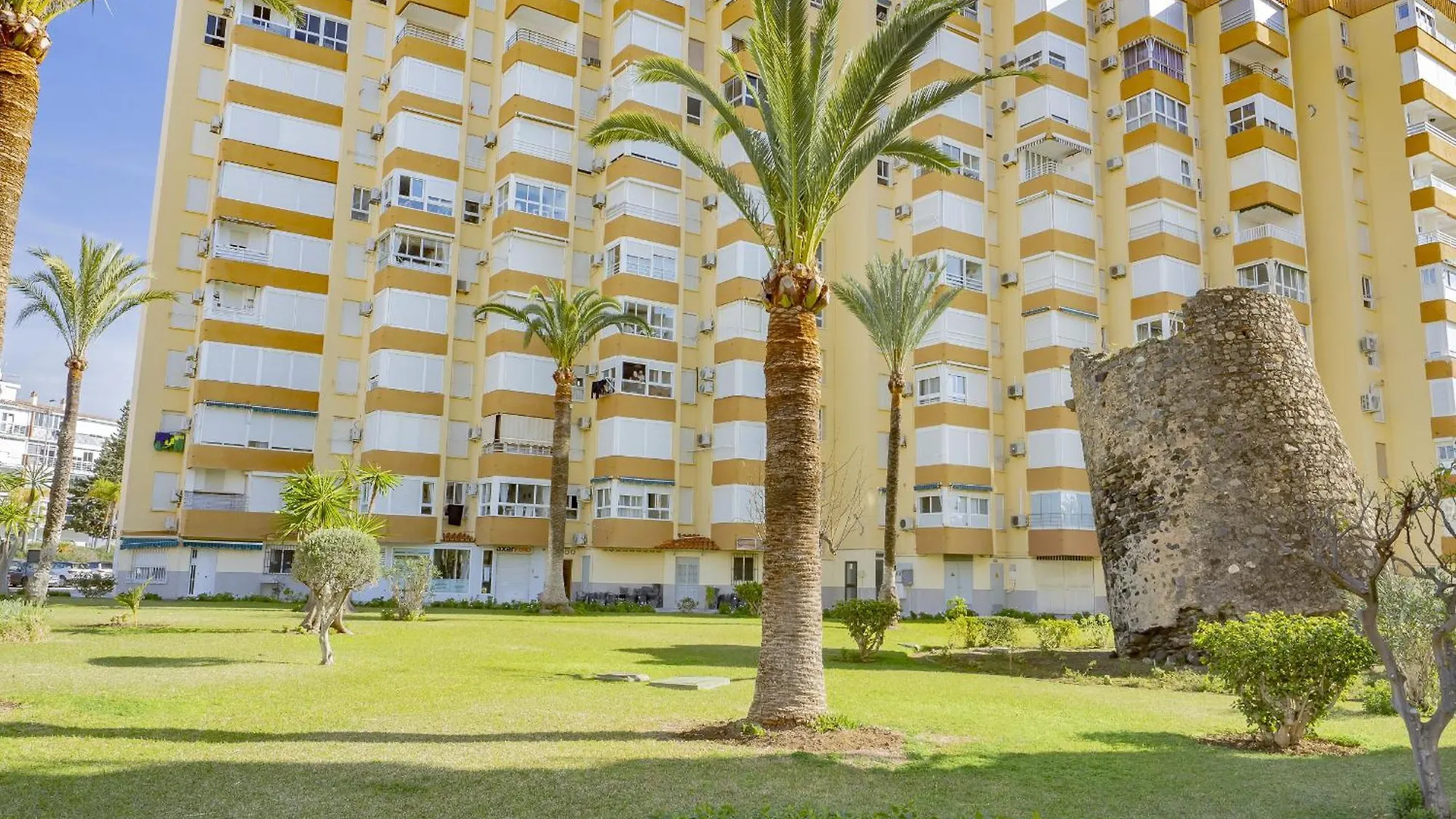 Cubo'S Algarrobo Beach Apartment Spain