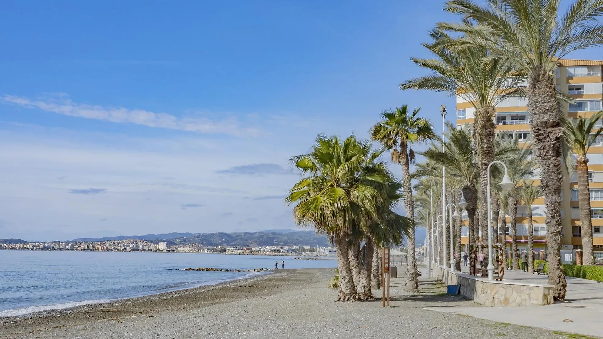 Cubo'S Algarrobo Beach Apartment Spain